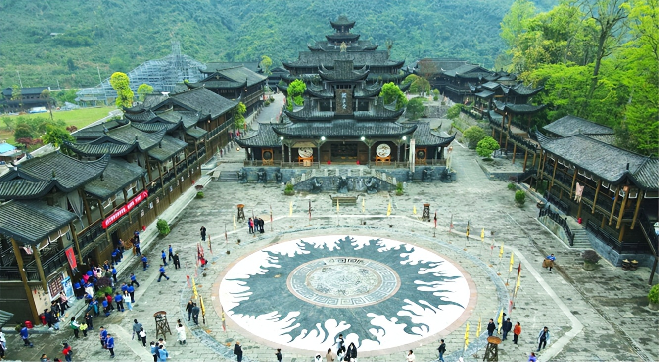 神秘湘西走个春在家吃自助烧烤,神秘湘西走个春