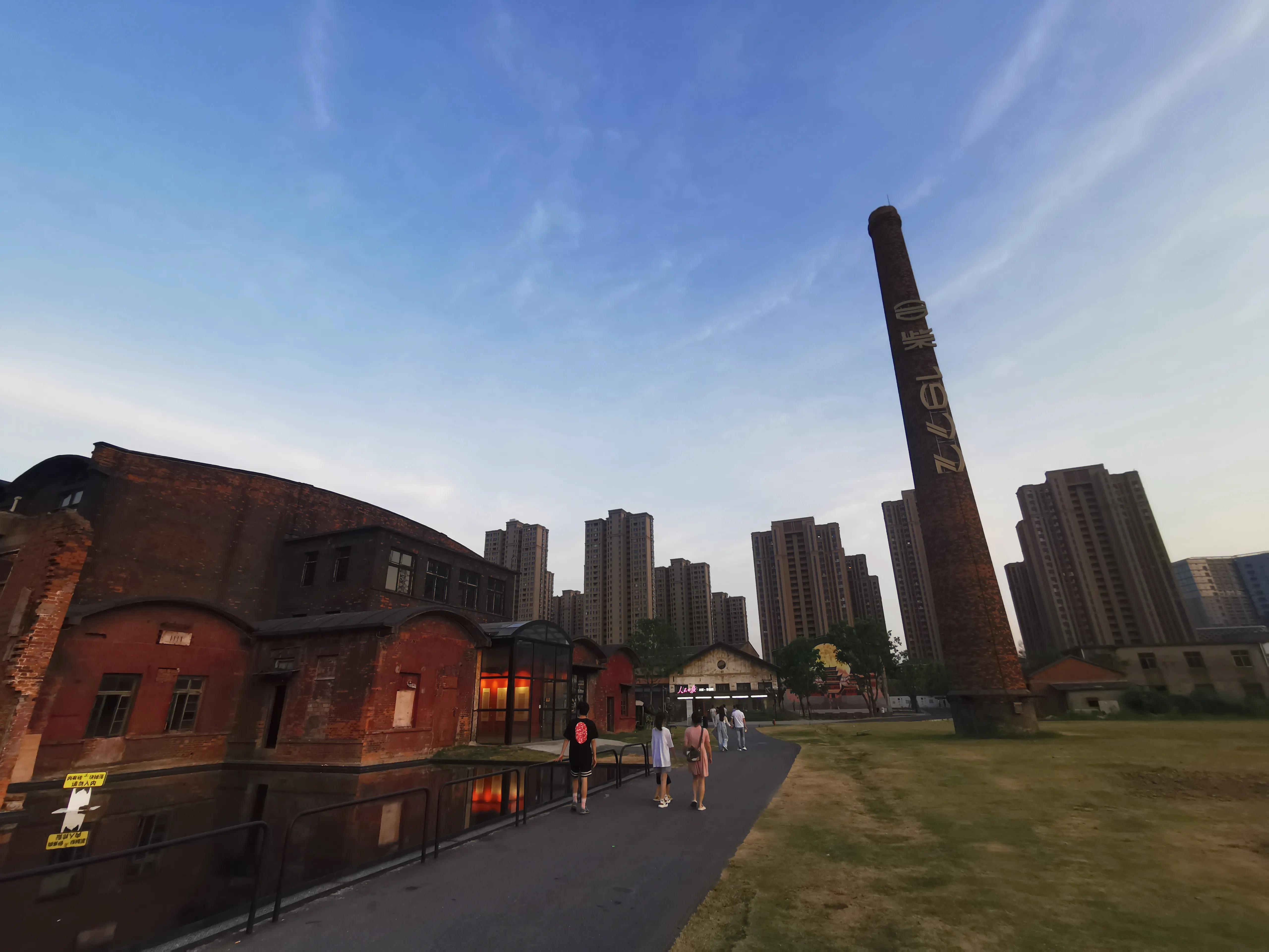 监狱成景点,监狱打卡点沙漠