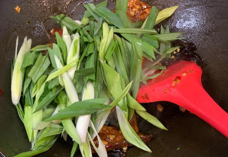 中老年人每天吃多少高蛋白合适,老人多食高蛋白食物好吗