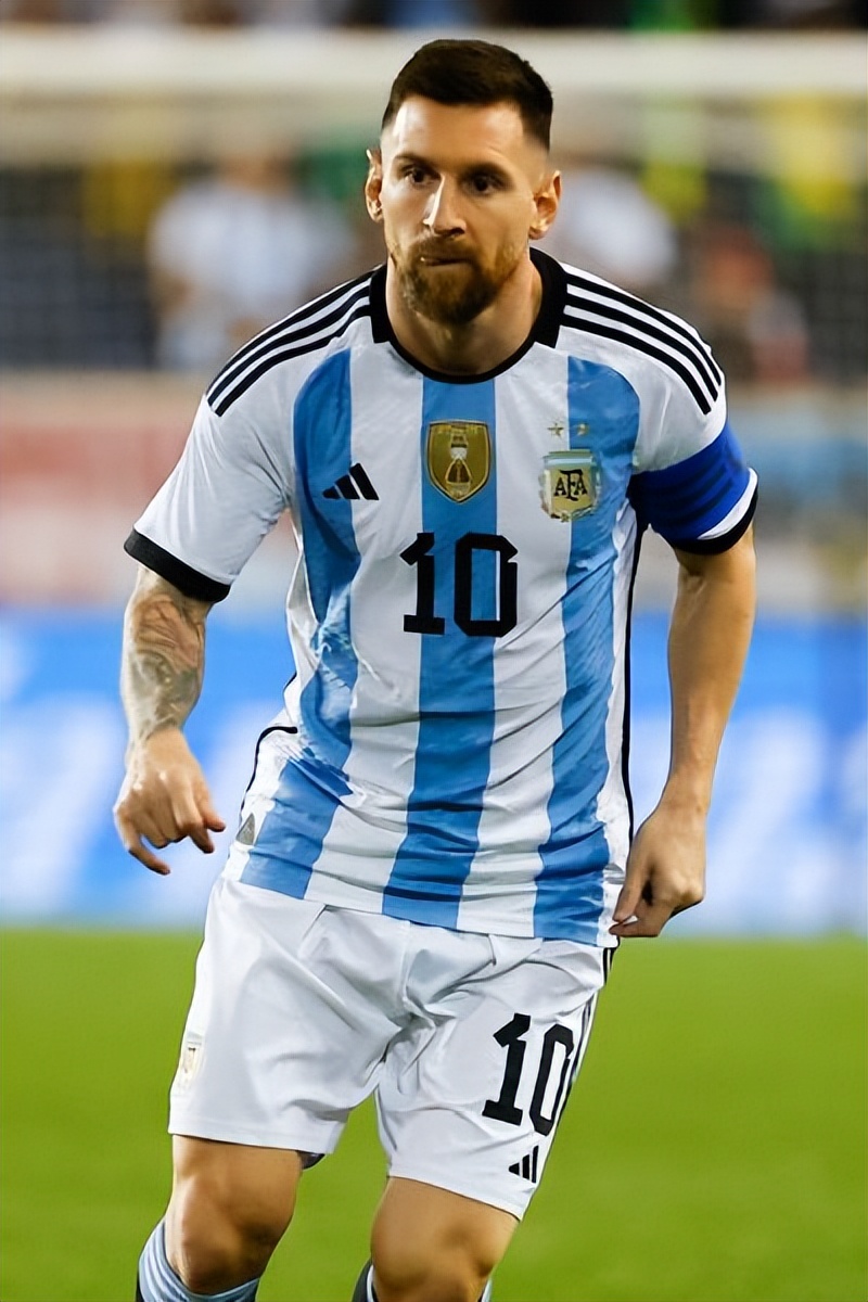 姆巴佩同期数据与梅西c罗对比,22年世界杯梅西和姆巴佩数据对比