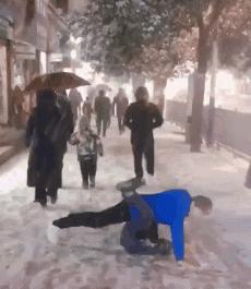 搞笑gif动图素材,搞笑gif动图哪里找素材