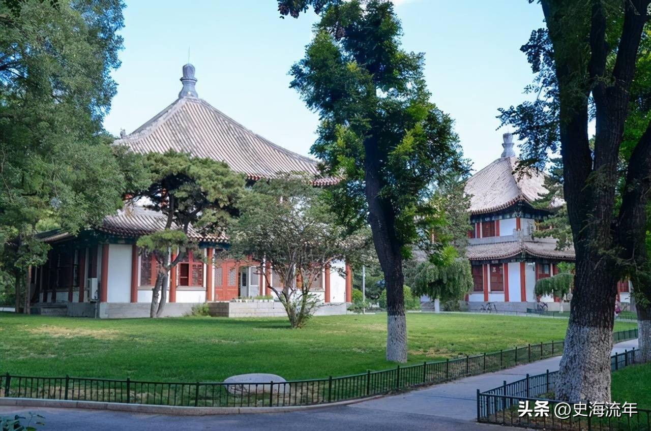 2021经济学类专业大学排名榜,经济学专业大学排名清华能排多少