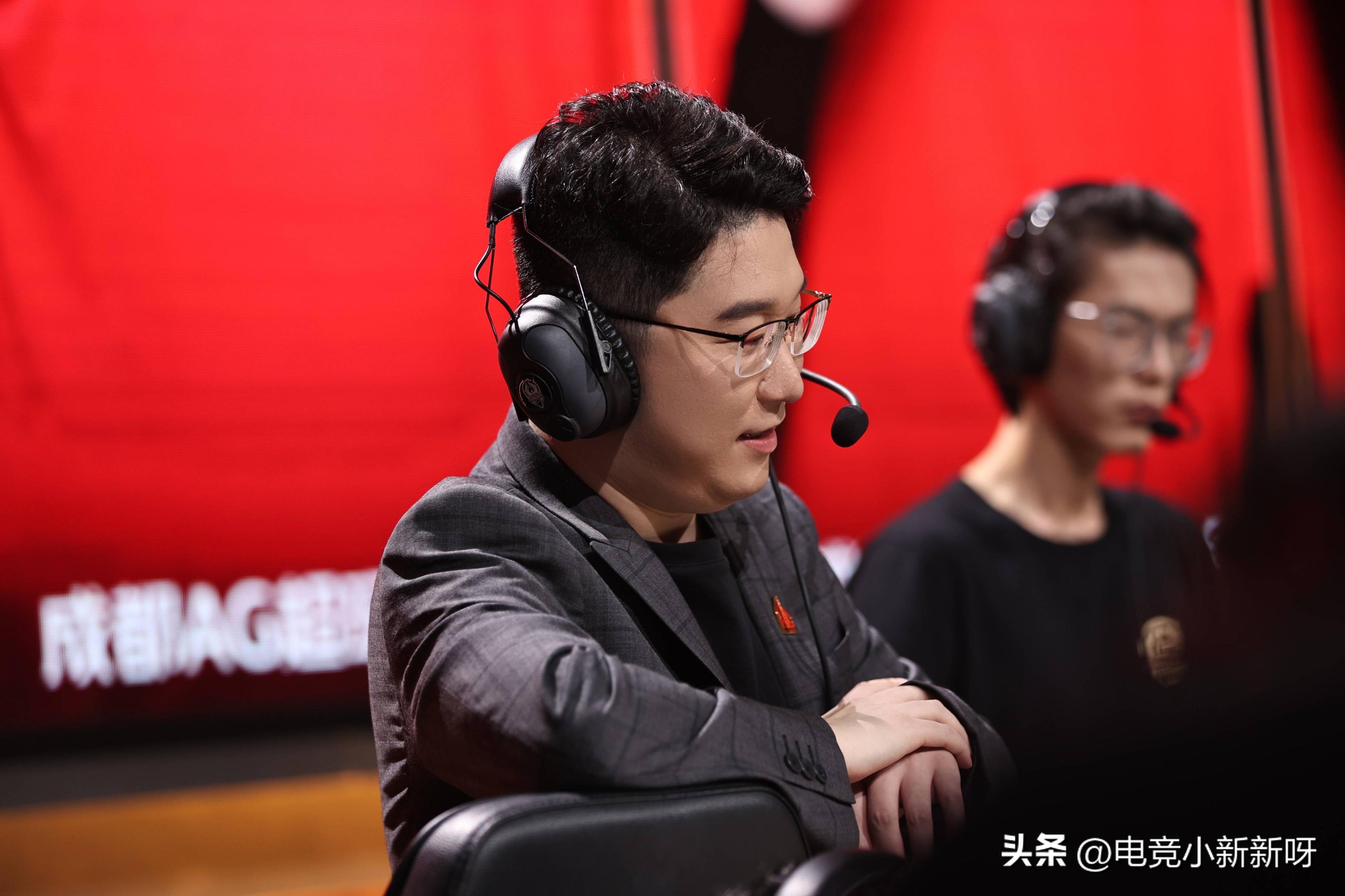 重组为夺冠！DYG挂牌七人：围绕小义钎城重组，主教练是以前AG的