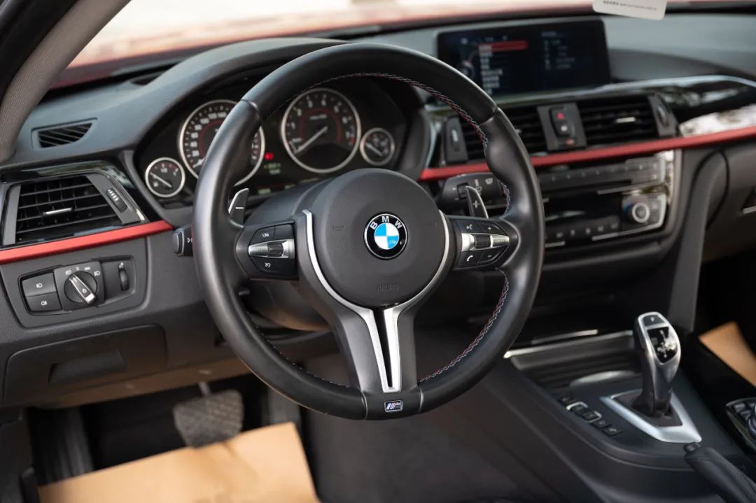 宝马428i硬顶敞篷落地价2022,宝马428i二手车值得买吗