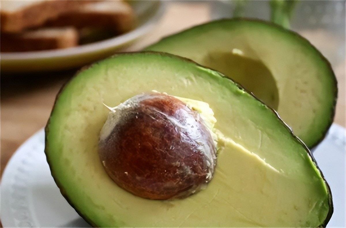 牛油果一个是多少米饭,牛油果的生命力量