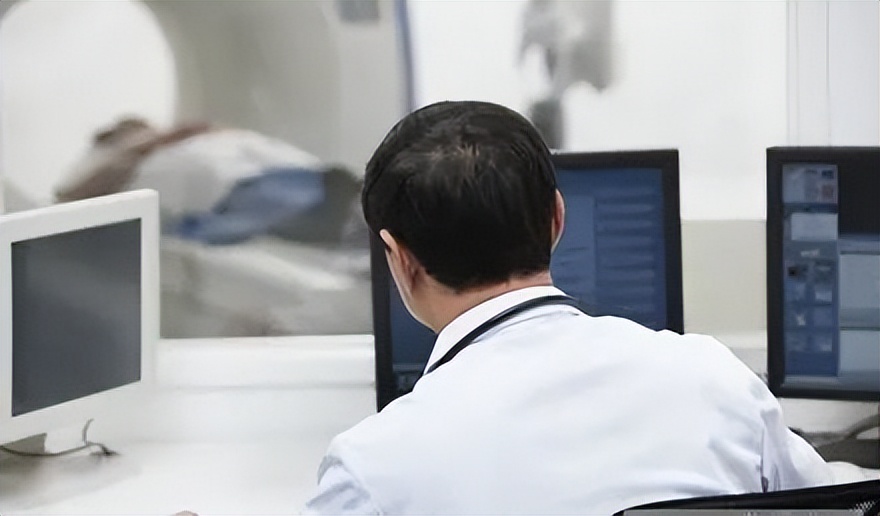 医学影像技术专业自我介绍视频,医学影像技术自我介绍