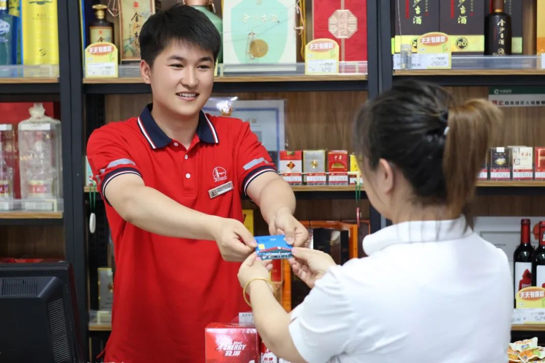 加油卡100元只需10元真的假的,1000元的加油卡打9折出售