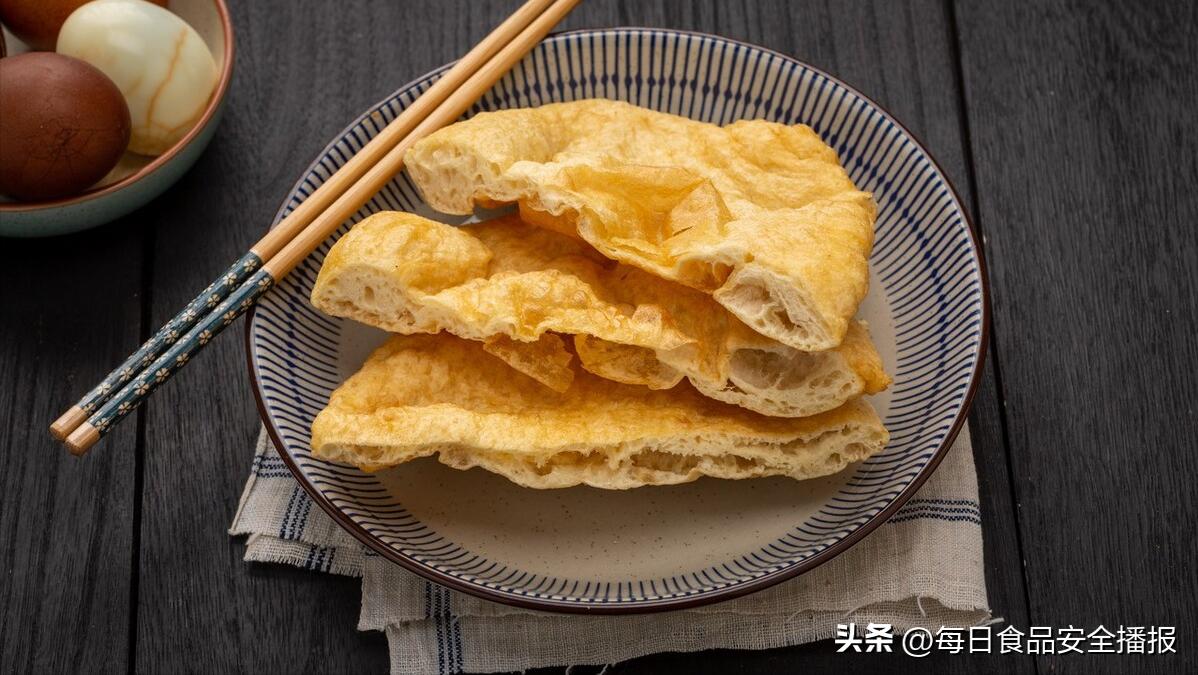 健康饮食提醒：河北曝光20批问题食品，含皮皮虾、牛肉、油饼