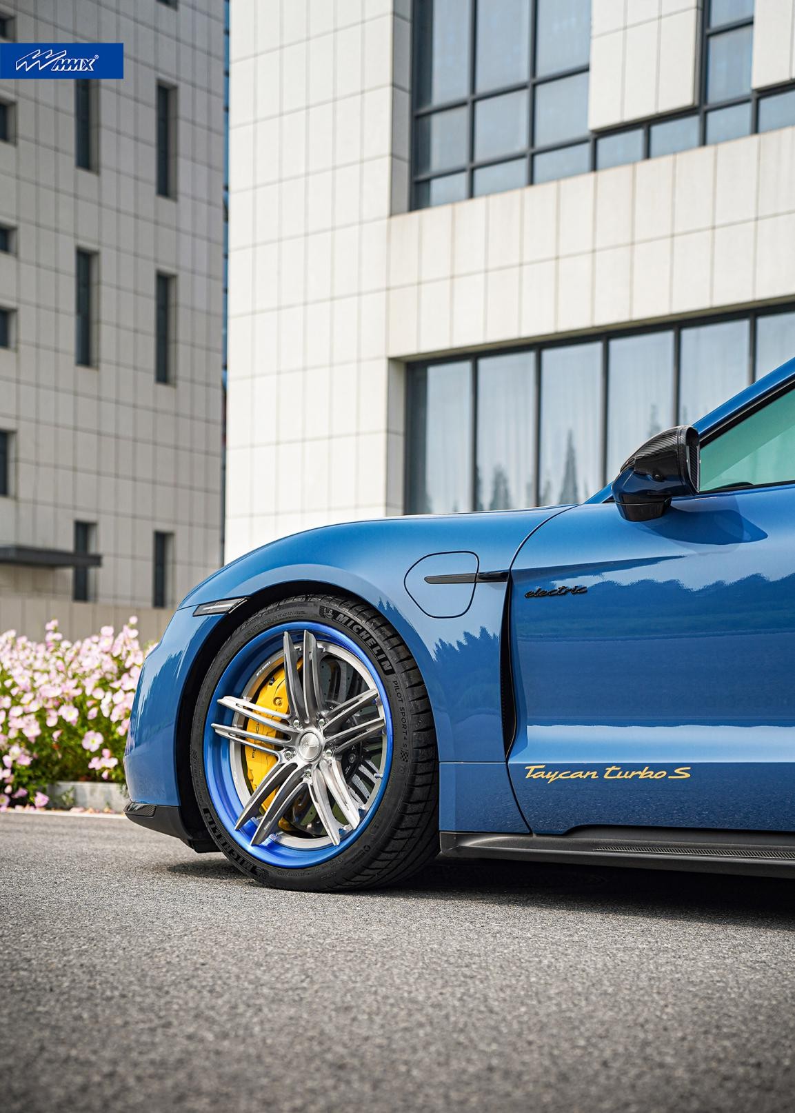 保时捷taycan最帅改装,三系保时捷taycan轮毂