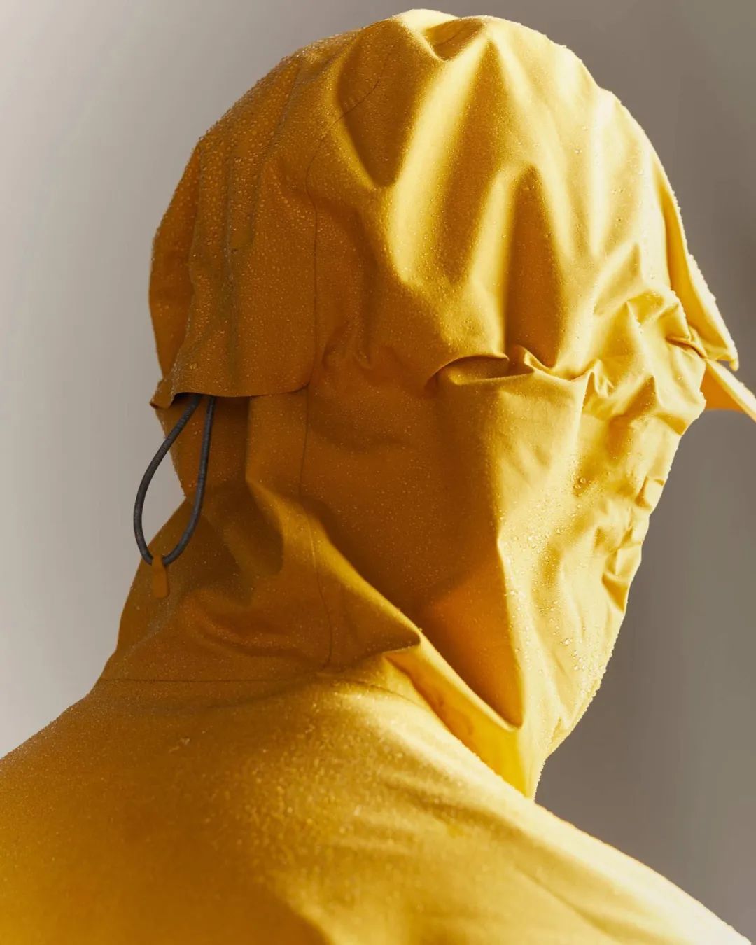 优衣库万金油神裤,极简风格的优衣库