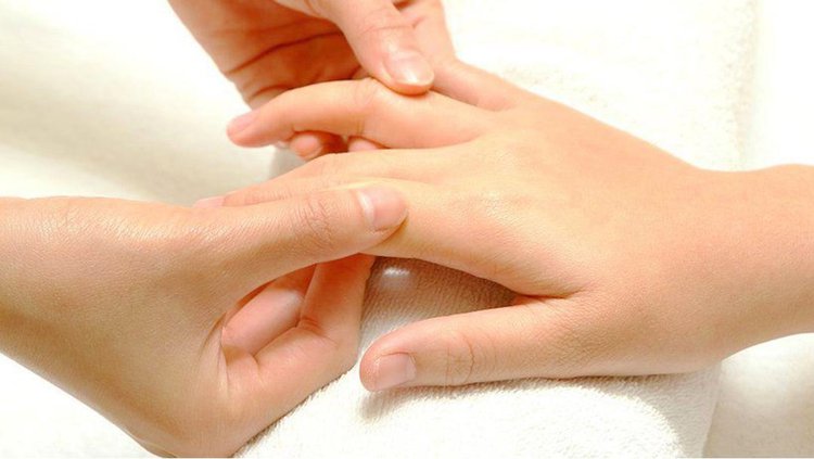 如何调节电脑对人体的伤害,怎样预防电脑危害健康