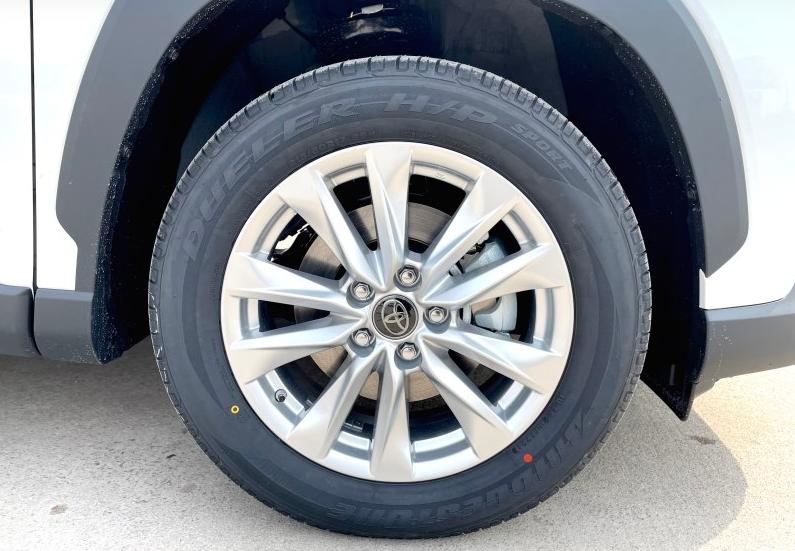 丰田卡罗拉锐放动力,卡罗拉锐放发动机动力参数