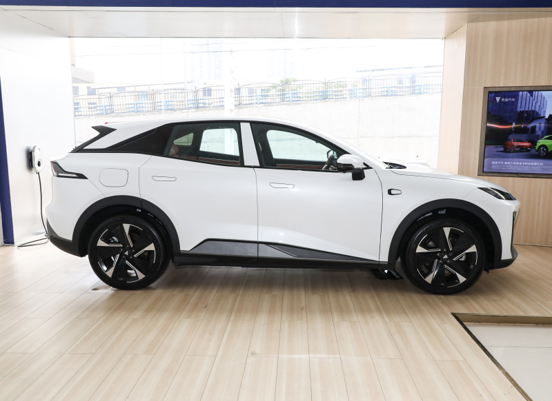 长安深蓝s7和crv哪个大气,本田crv和长安深蓝s7