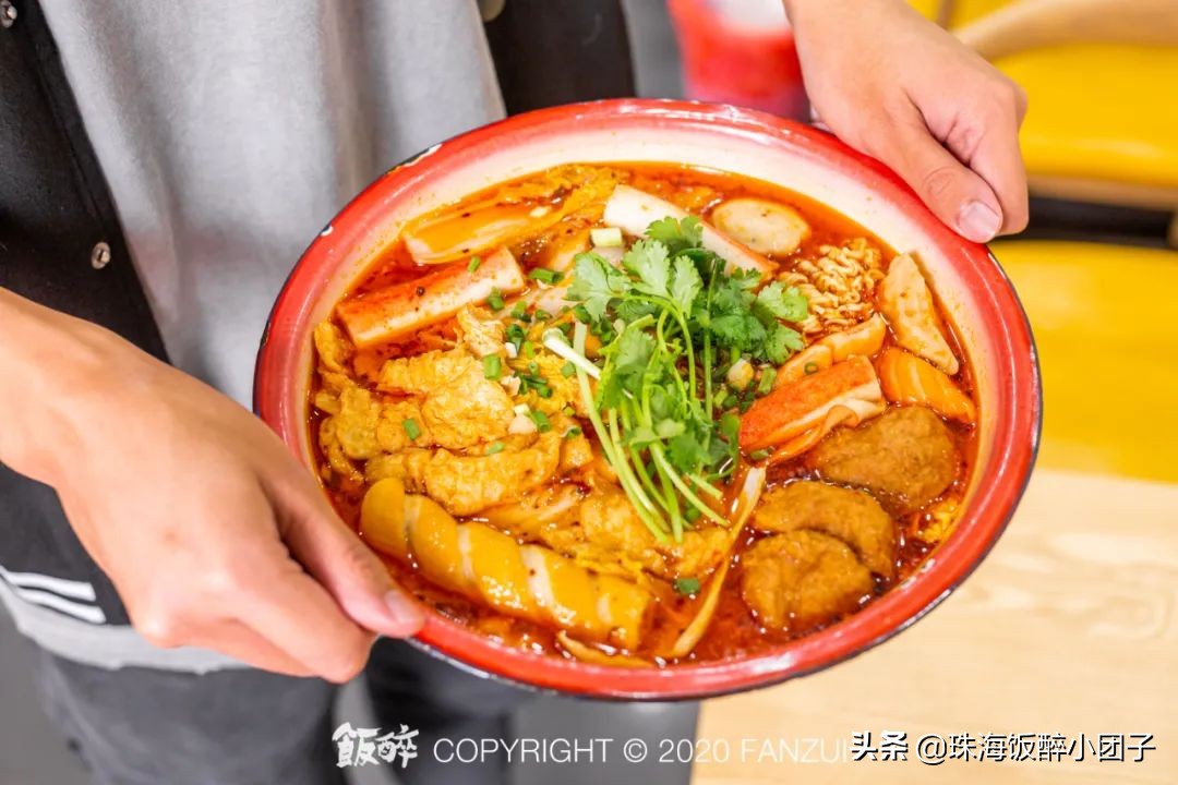 就离谱！珠海这14家小店，越老土越多人去