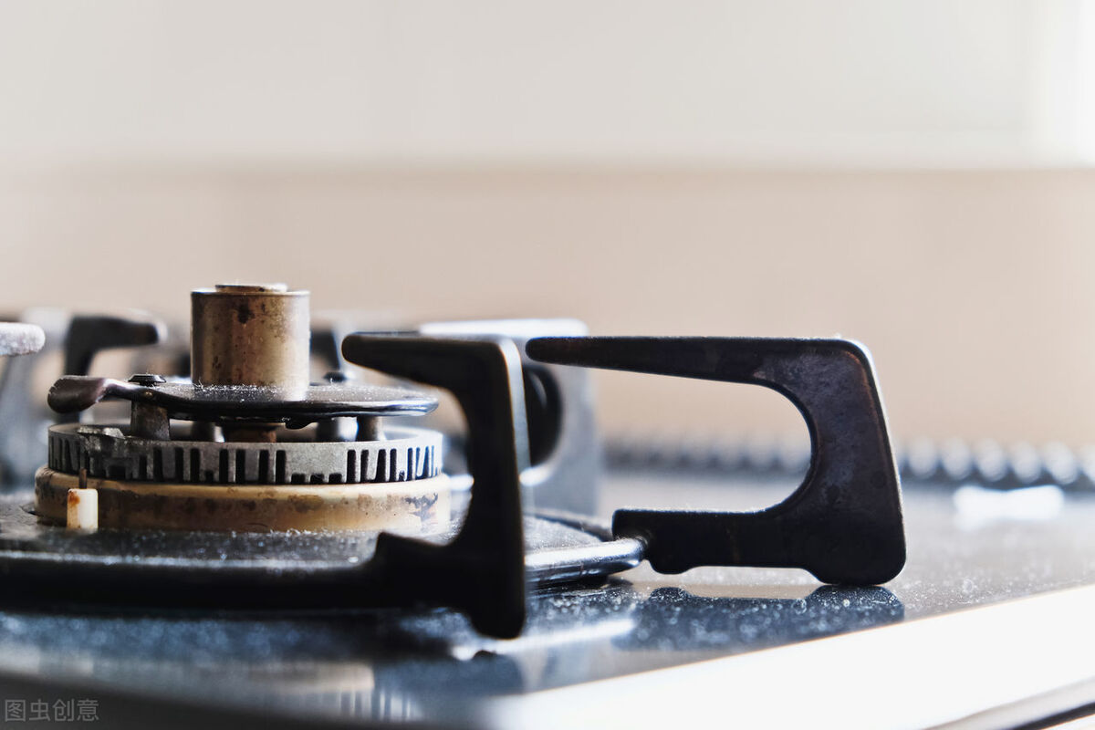 买新鞋里面放两网是干什么用的,买新鞋的鞋带子