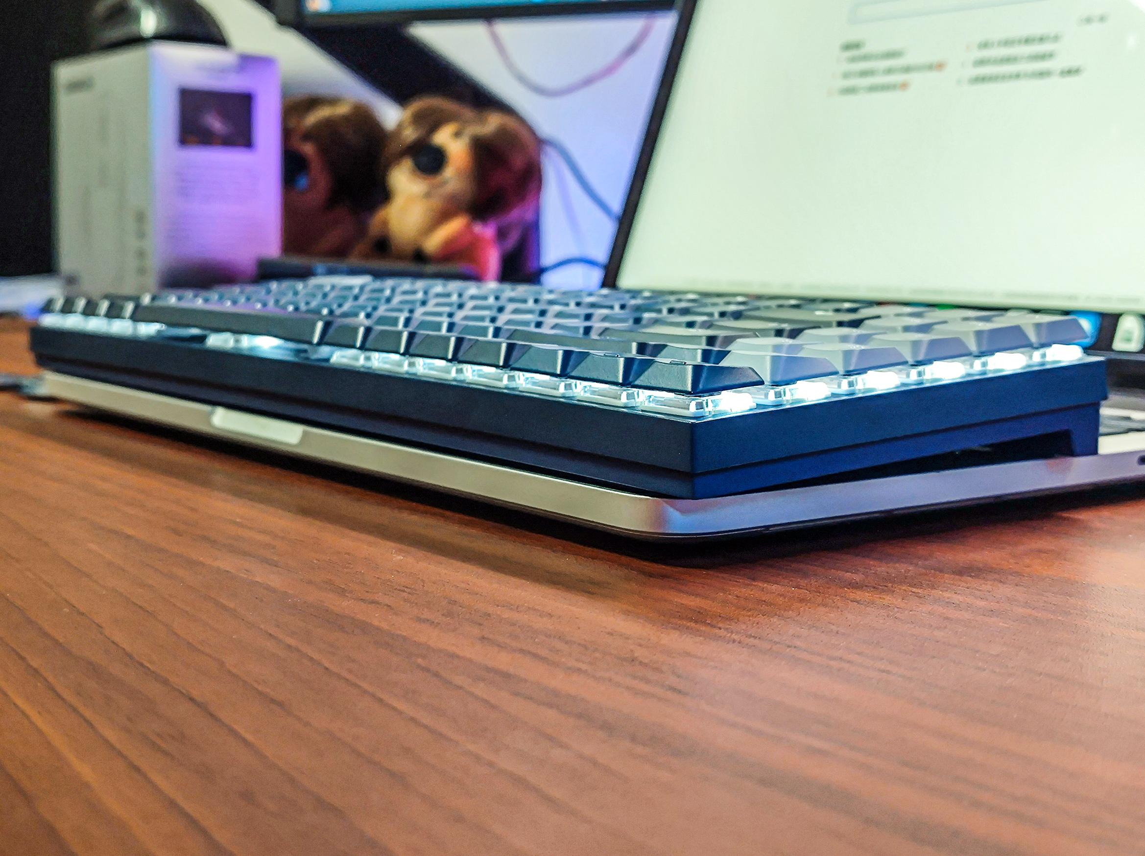 绿联ku103对比小米机械键盘,绿联机械键盘ku103评测