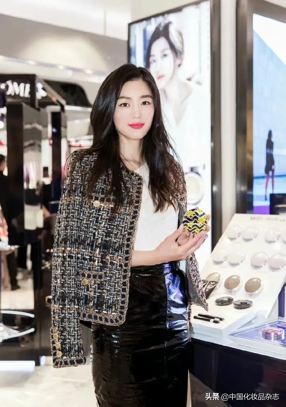 hera撤柜,hera妆前