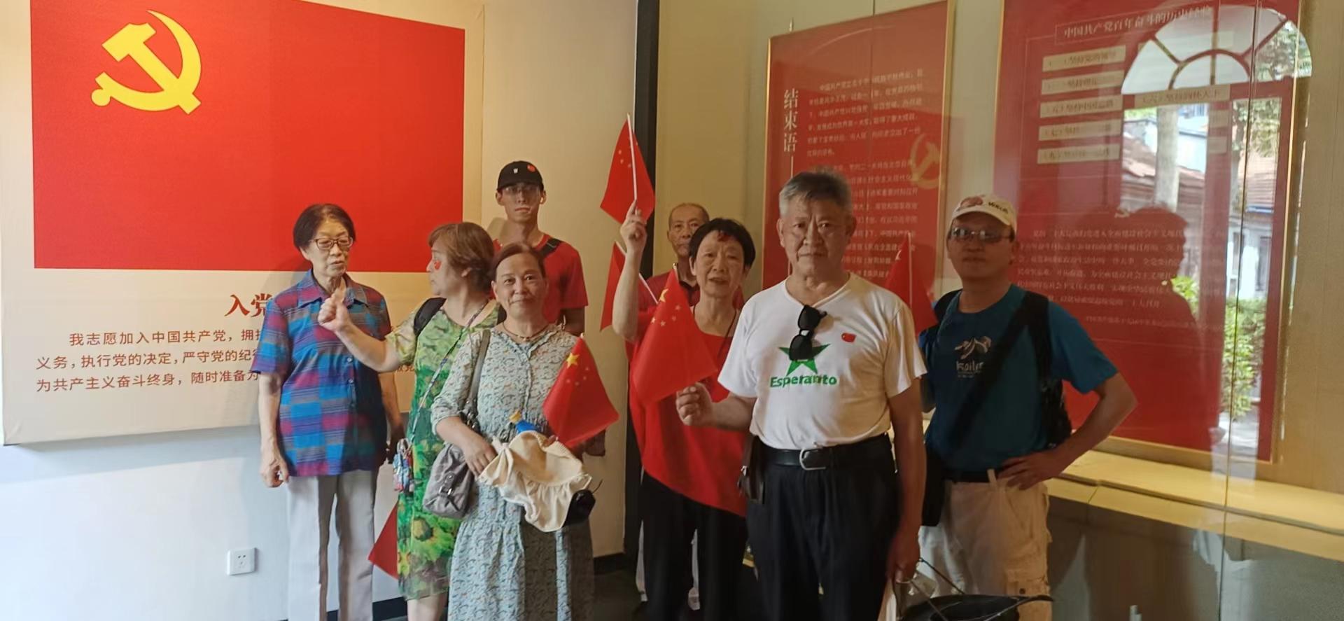 武汉市庆祝建党100周年活动,用武汉话唱英文生日歌