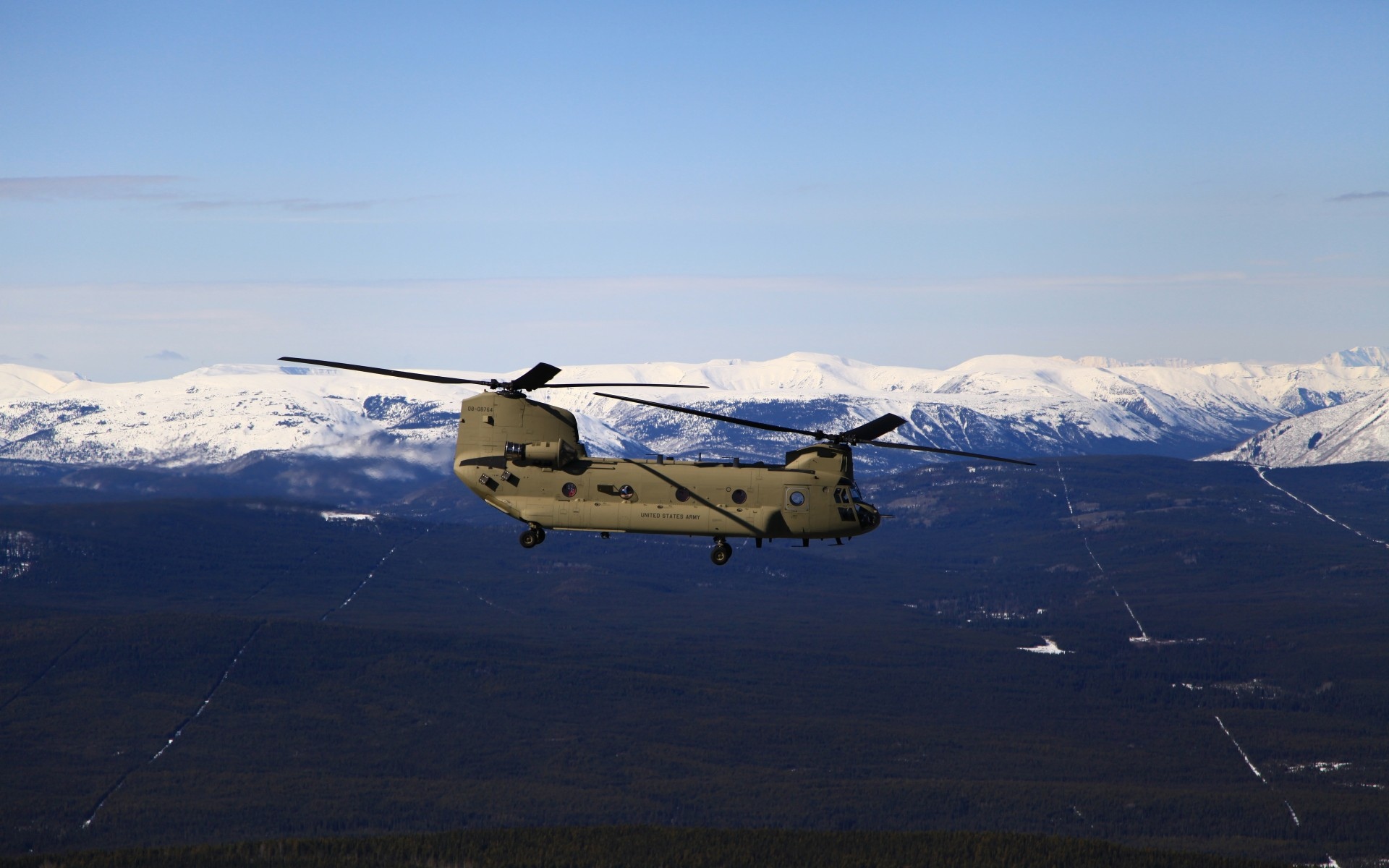 美军支奴干和鱼鹰直升机,美军支努干山地部署直升机