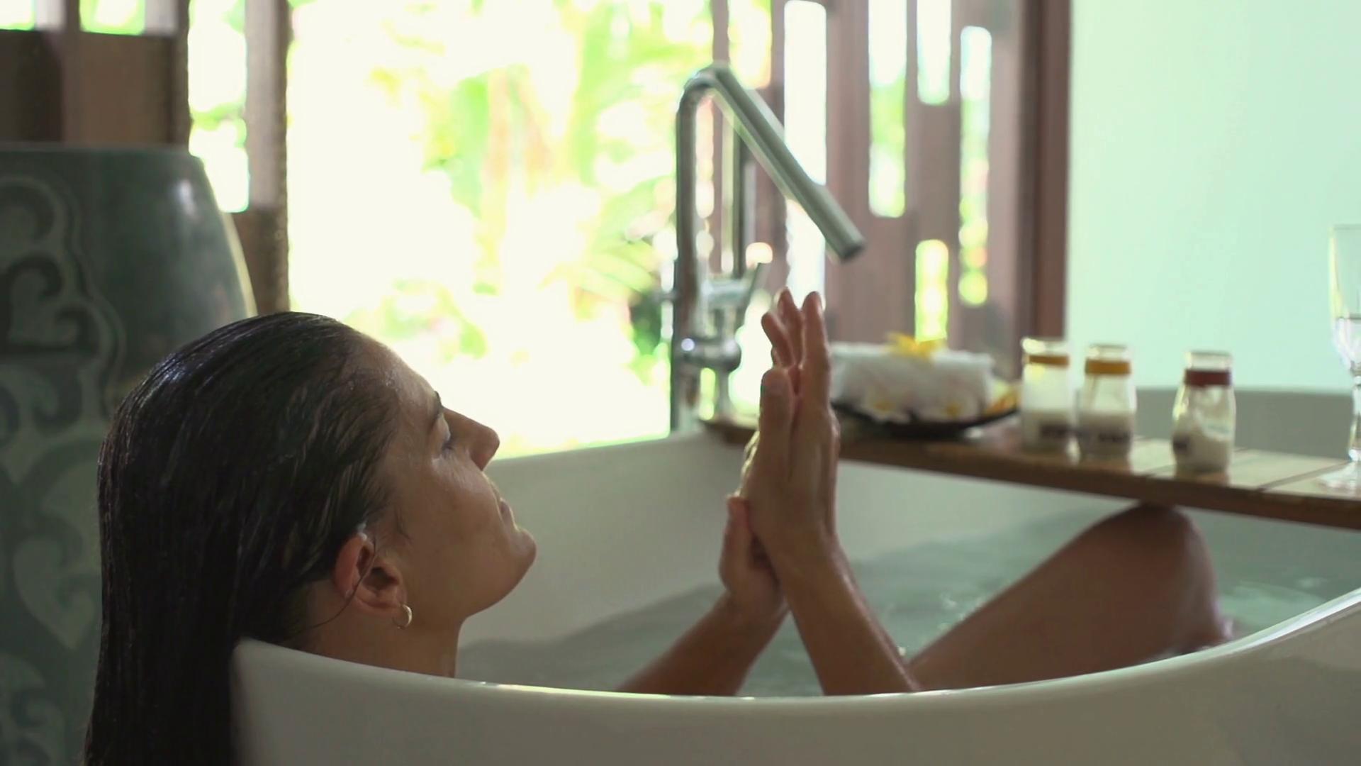 连续泡在水里7天,如果长期泡在水里会怎么样