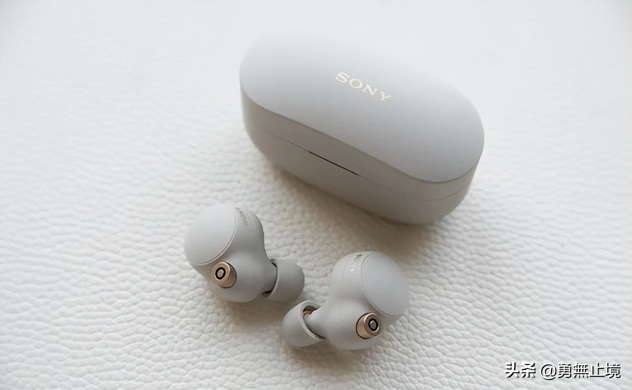 好用的9块9耳机,现在的旗舰耳机还值得买吗