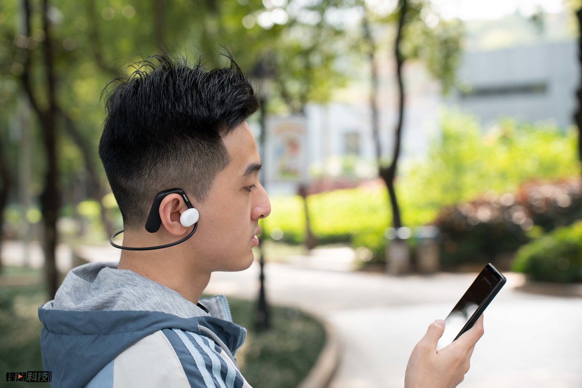 索尼真空仓蓝牙耳机测评,索尼floatrun音质