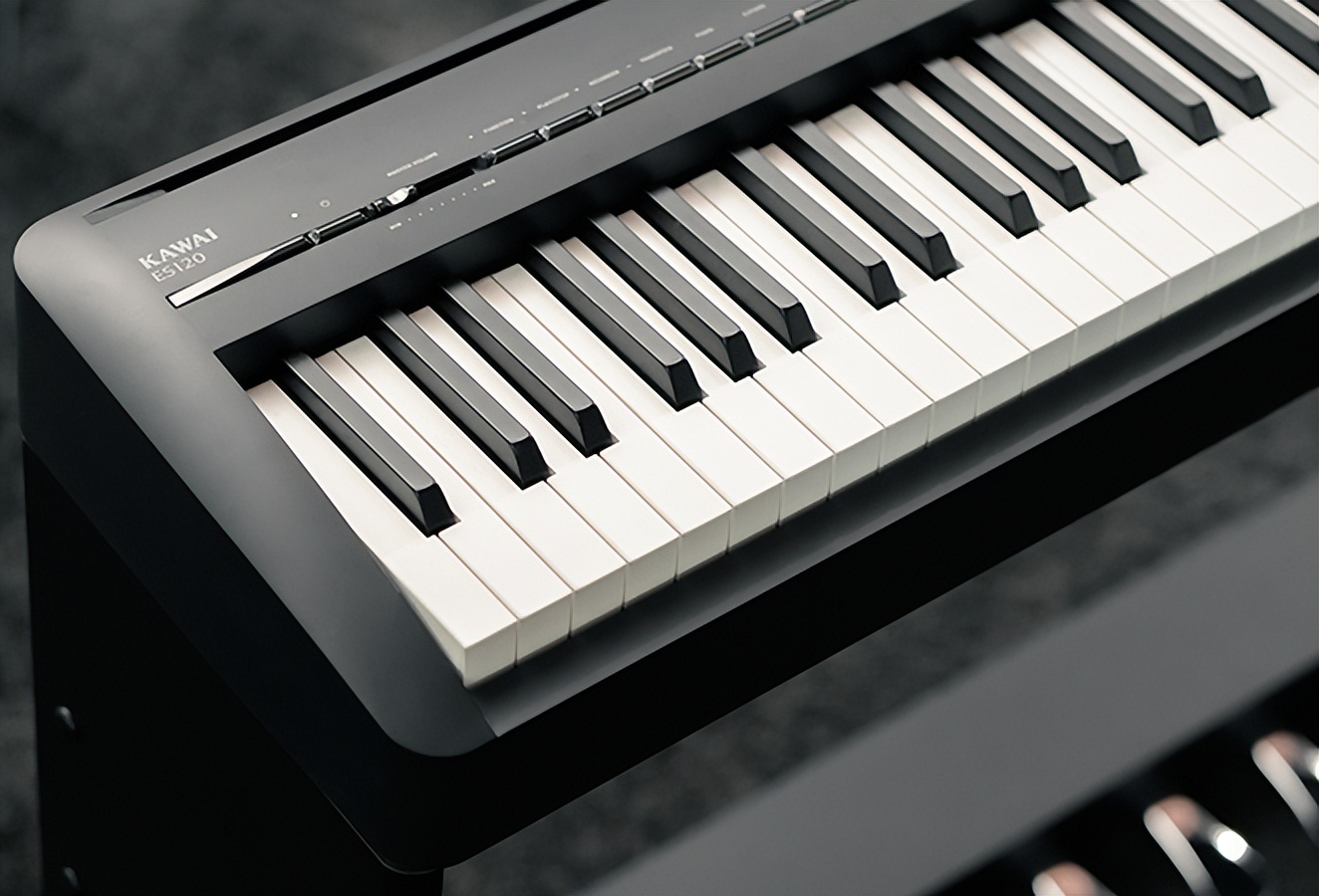 新手入门第一步kawai便携式电钢琴 (高端电钢琴与入门钢琴)