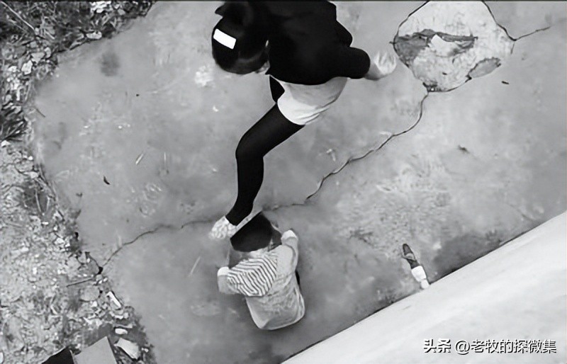 美国“魔鬼”父母：将13个亲生子女当狗养，被发现后叫嚣：我乐意