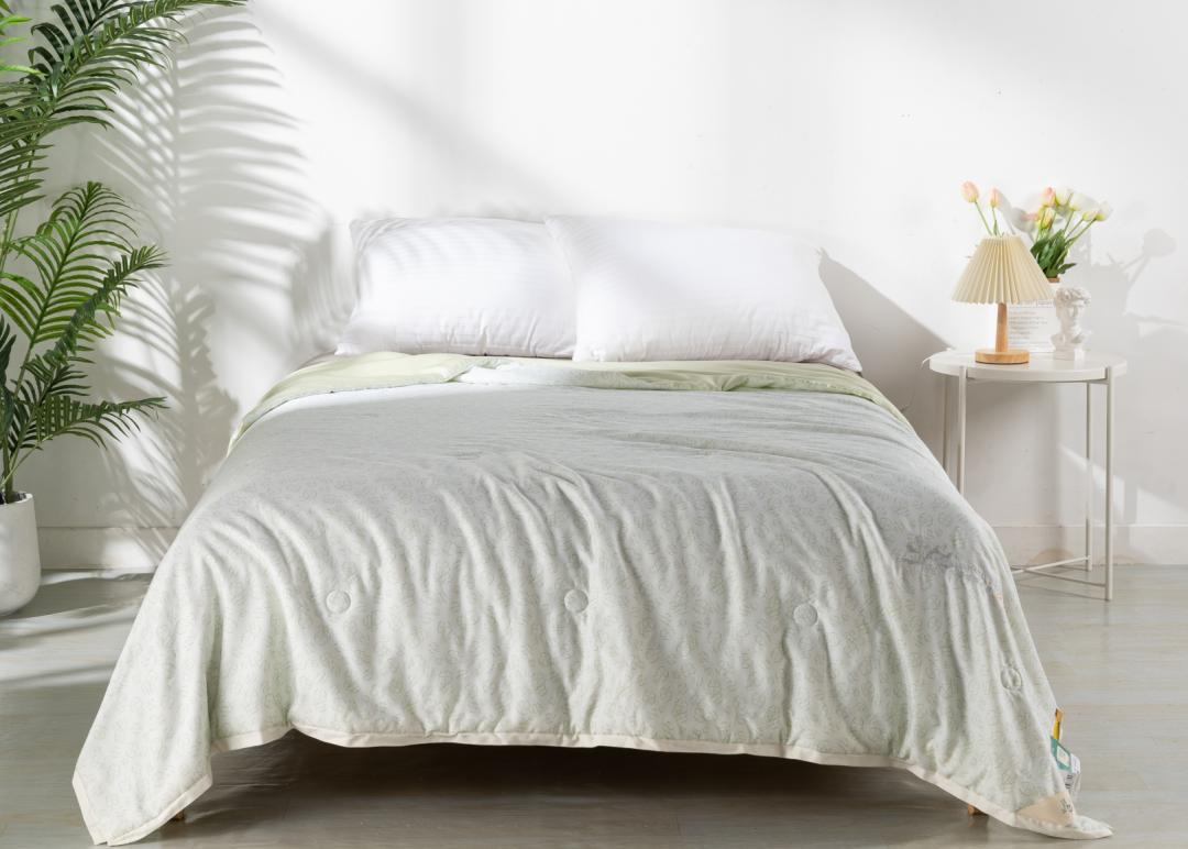 买的夏被需不需要洗,买贴身的衣服