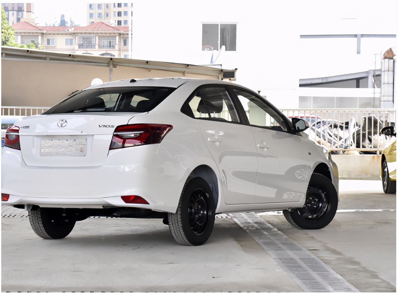 普通老百姓买哪几款车皮实耐用,省油开到报废也开不坏的六款车