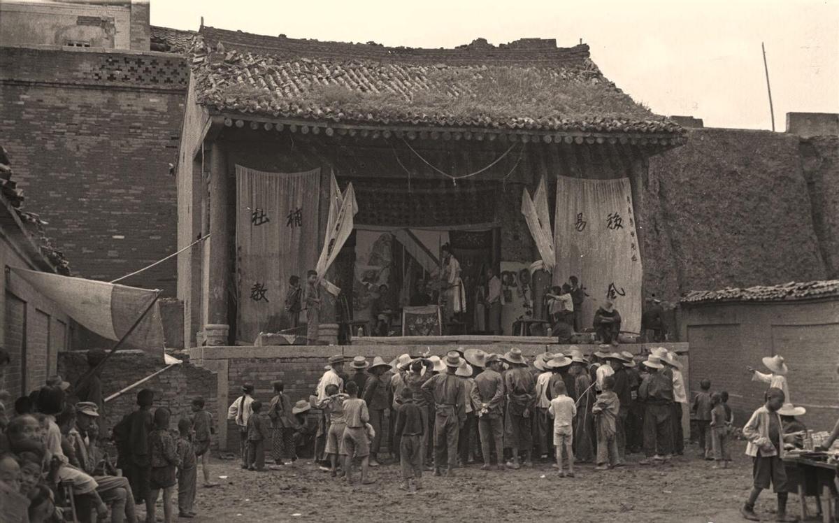 日军兽行：当着男人的面玷污了女儿，临走还残忍割下妻子乳房4