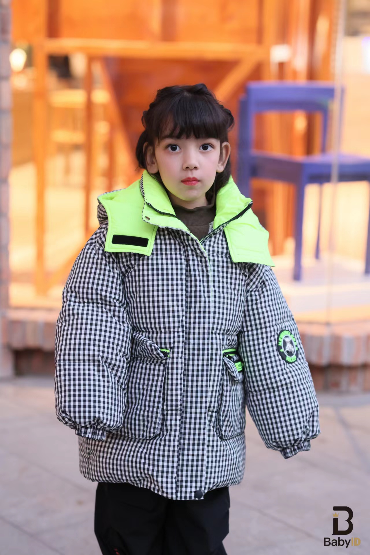 新贵品牌汤姆逊儿童羽绒服，除了贵，没别的毛病