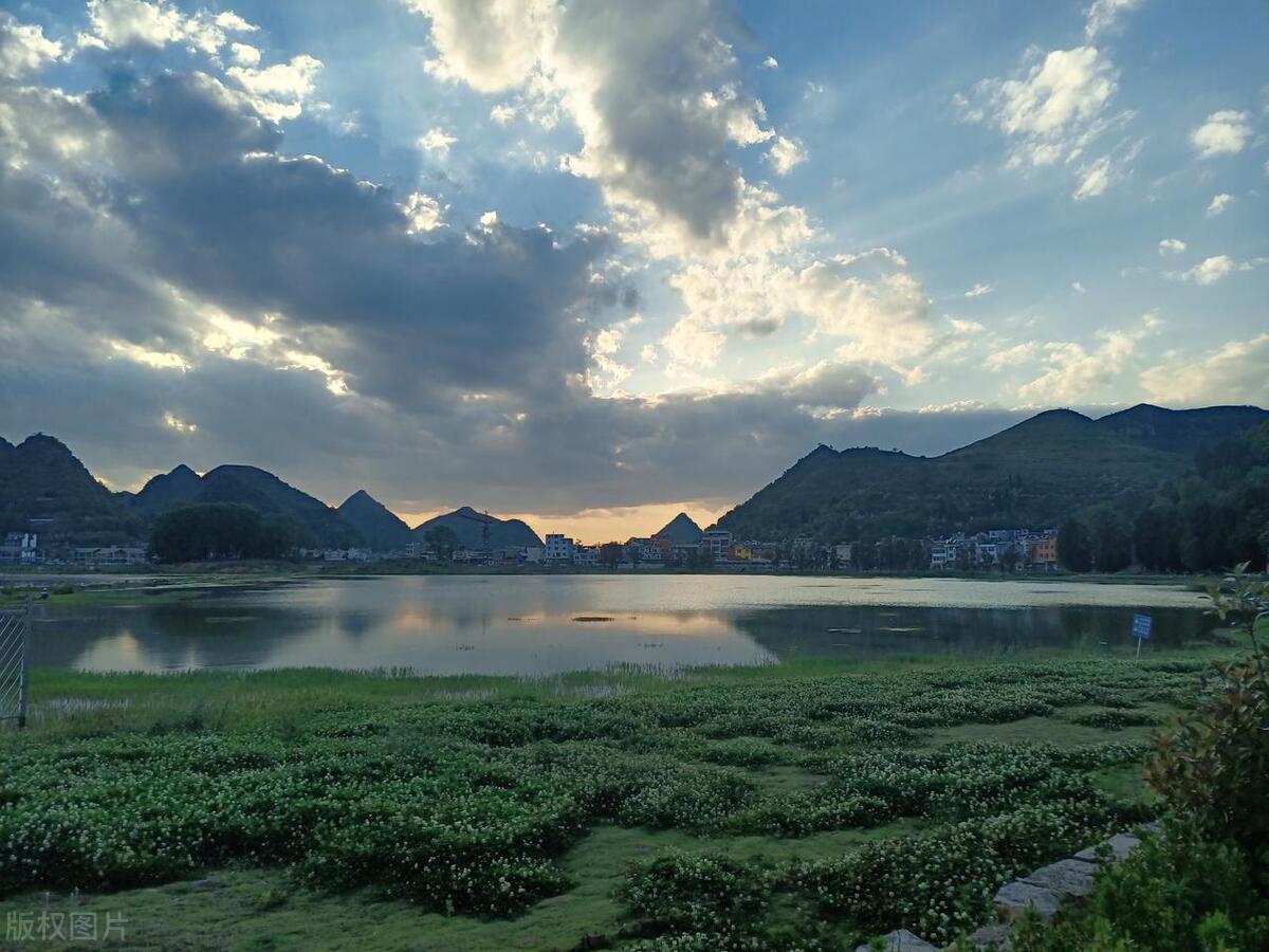 璐靛窞鍊煎緱鍘荤殑椋庢櫙灏忎紬,鏃呰璐靛窞浜斾釜缁濈編绉樺