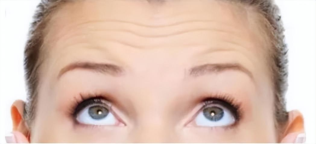 脸上皱纹越来越多教你一个好方法,脸部皱纹多怎么解释