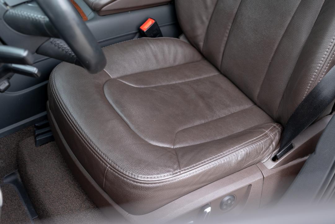 2011年奥迪q7二手值得购买么,二手的奥迪q7和宝马x5哪个好