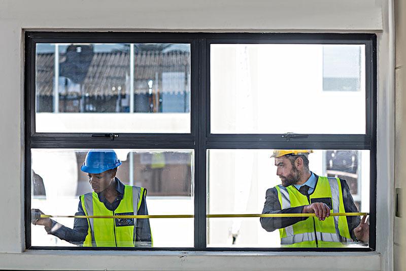 花4万装的落地窗，入住第一天我就想砸了