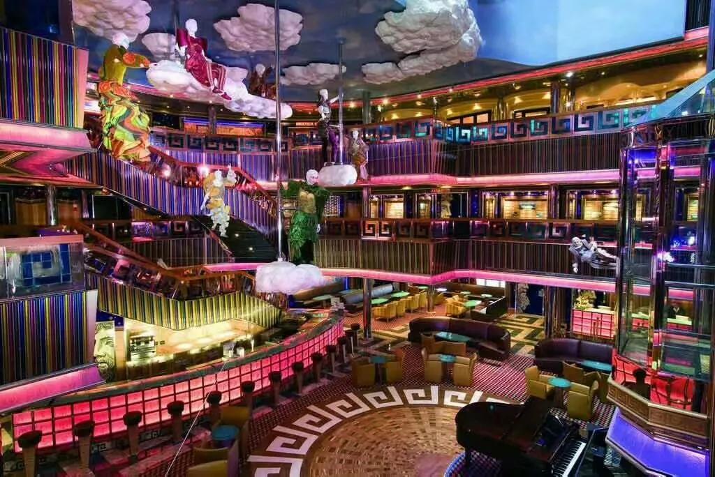 初识赛琳娜(田军亭2019年11月1~6日编撰)