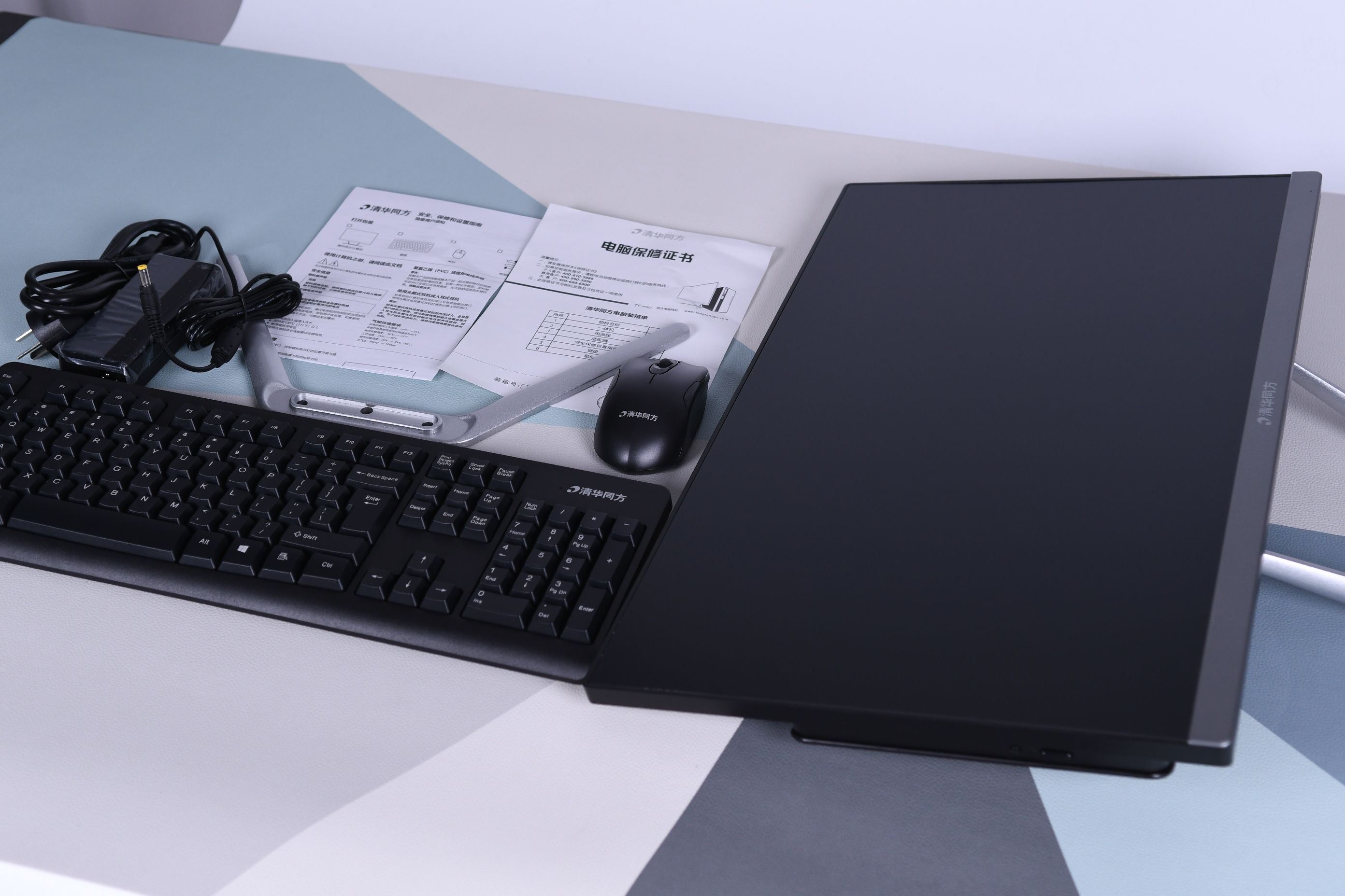 清华同方精锐v39一体机拆机,清华同方z1一体机拆机