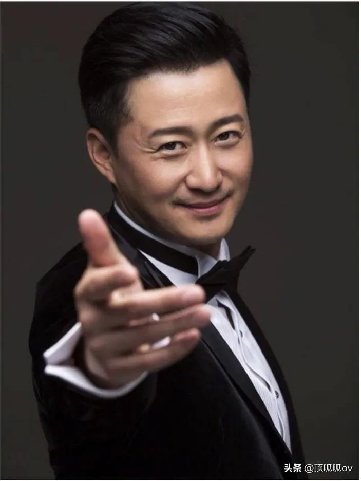 国家点名表扬的8位明星小视频,被央视点名表扬的年轻明星