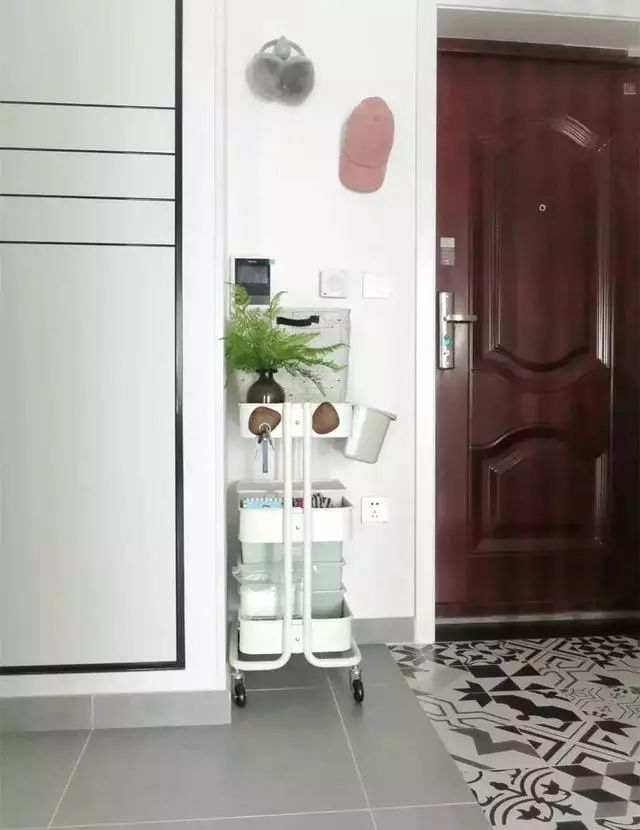 门套颜色与门不一样效果图,门套与门色差太大怎么办