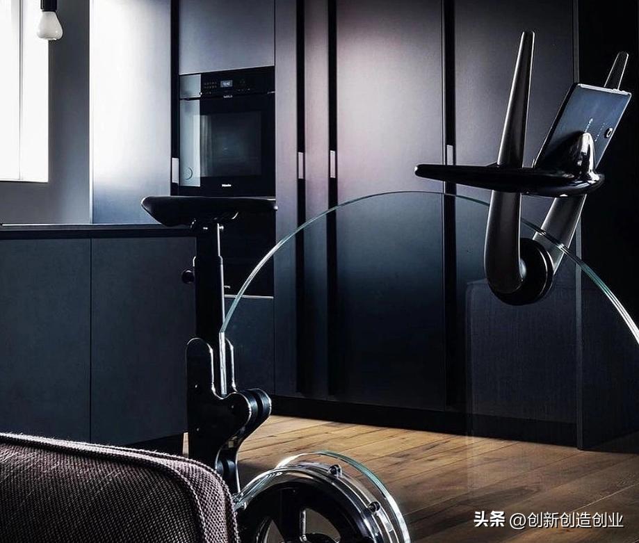 居家撸铁的健身器材,居家健身器材推荐