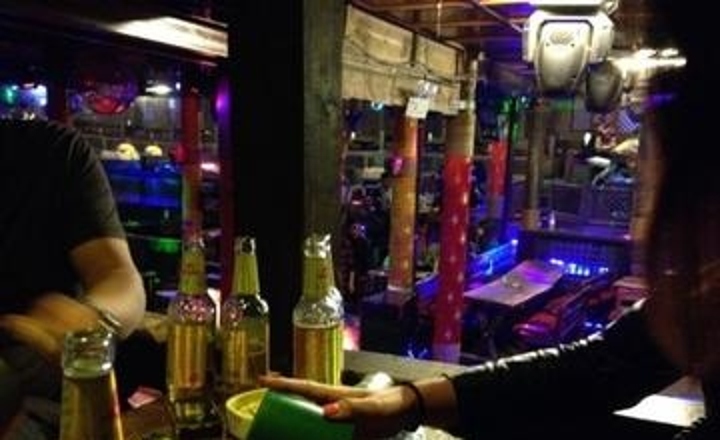 酒吧真实的生活写照,酒吧夜店的生活方式