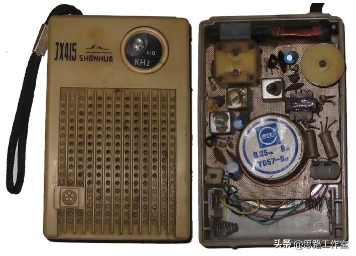 国产古董级晶体管收音机（七十七）山花牌收音机
