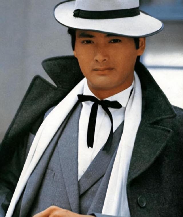 被称为香港之子的周润发,香港艺人周润发现况