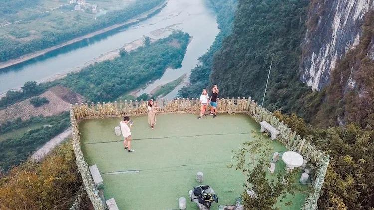 阳朔相公山玩完再去遇龙河一日游,相公山到遇龙河景区坐船怎么走的