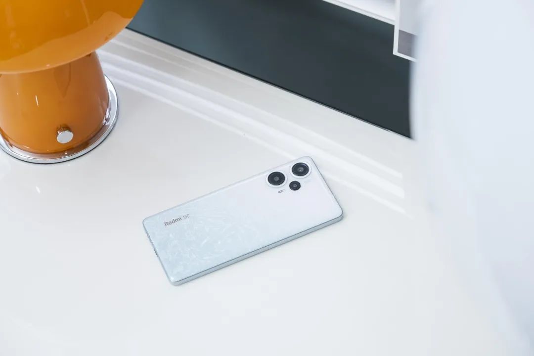 1tb手机高颜值性价比高推荐,性价比高价格低的8+256手机