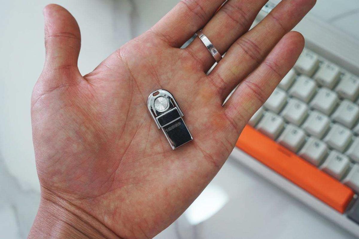 u盘防水4.0,防水u盘真的防水