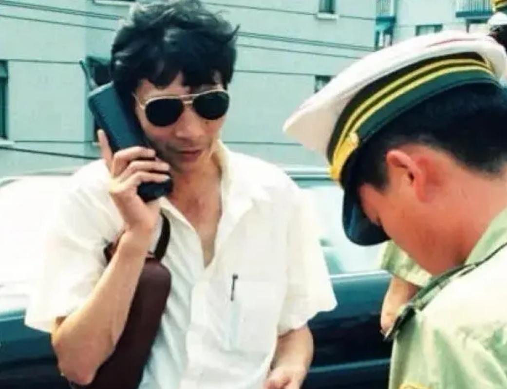 中国第一位办手机号码的人，当时号码随便选，最终他挑了什么号？