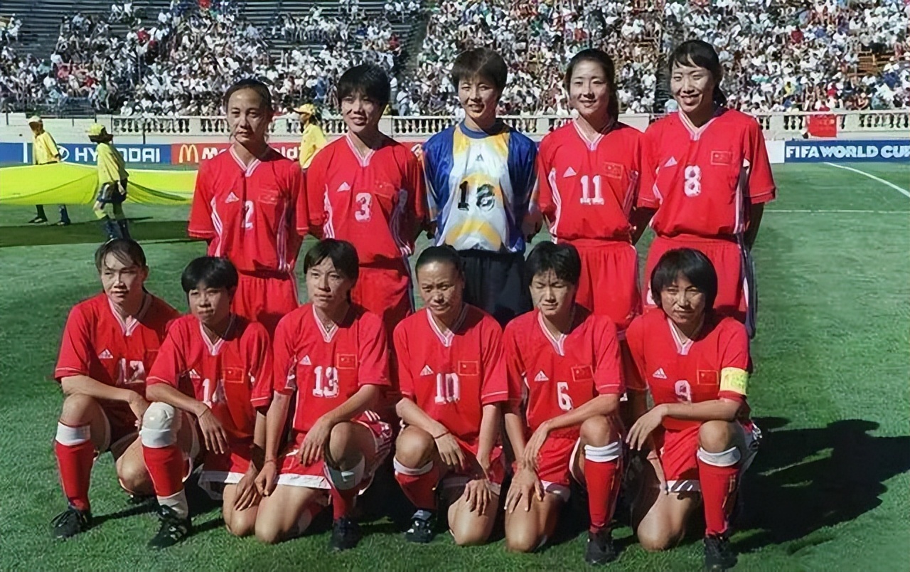 刘爱玲在世界女足中的影响力,老女足刘爱玲放到现在是什么水平