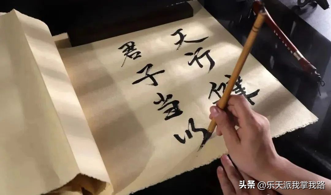 班主任期末评语超简短小学生差生,高中期末班主任评语简短精辟励志